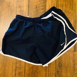 Athletic shorts